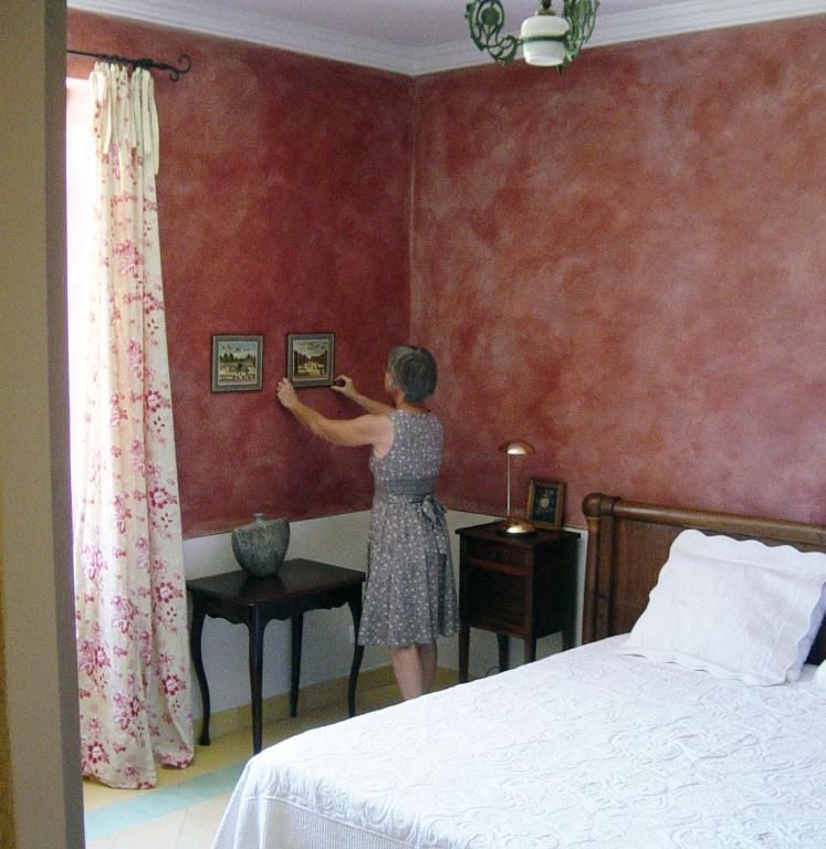 Bed and Breakfast Domaine De Provensol Venterol  Zimmer foto